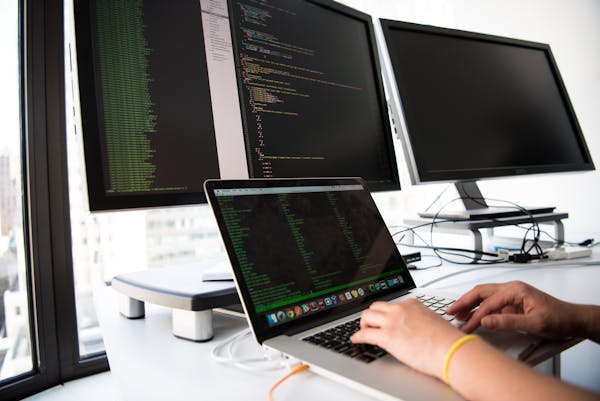 Technology Consultation for Software Migration